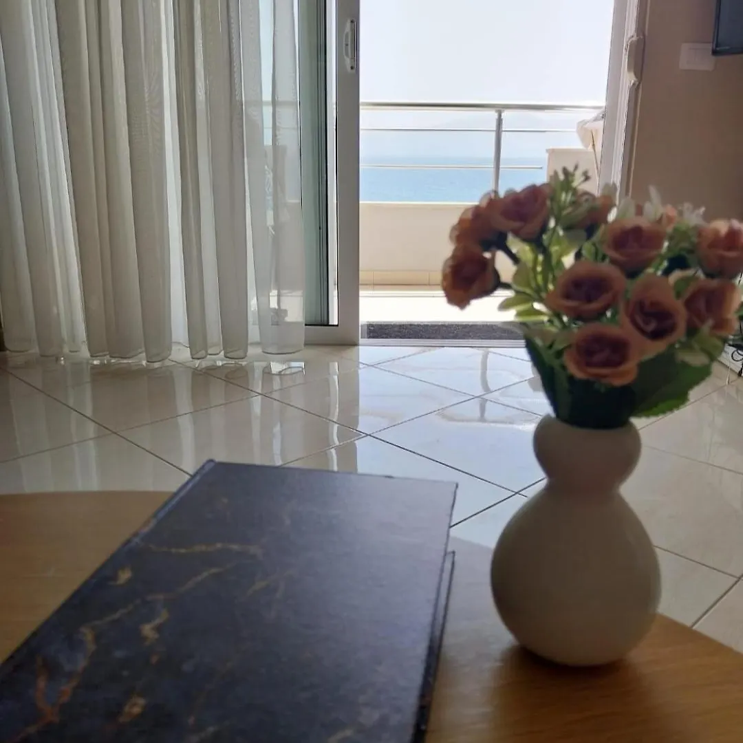 Sunflower Sea View Apartment Sarandë