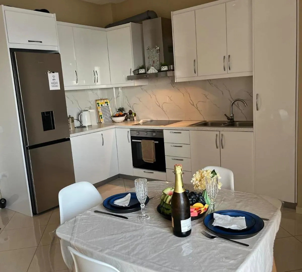 Sunflower Sea View Apartment Sarandë